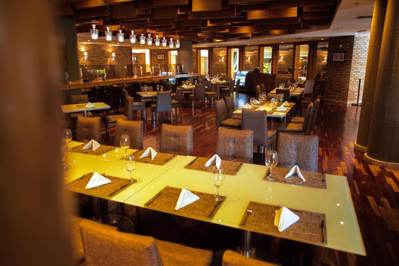 Rosa Bela Hotel & Convention Center Puerto Ordaz Bagian luar foto
